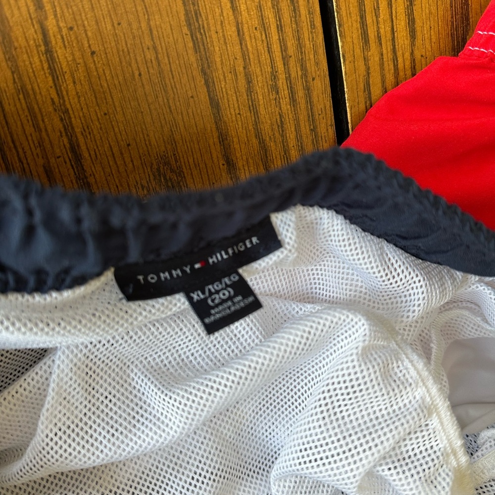 NWT Tommy Hilfiger Swim trunks - bundle of 2 - Picture 2 of 3